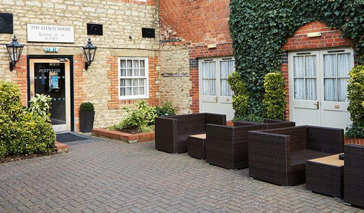 Cock Hotel By Greene King Inns Stony Stratford Zewnętrze zdjęcie