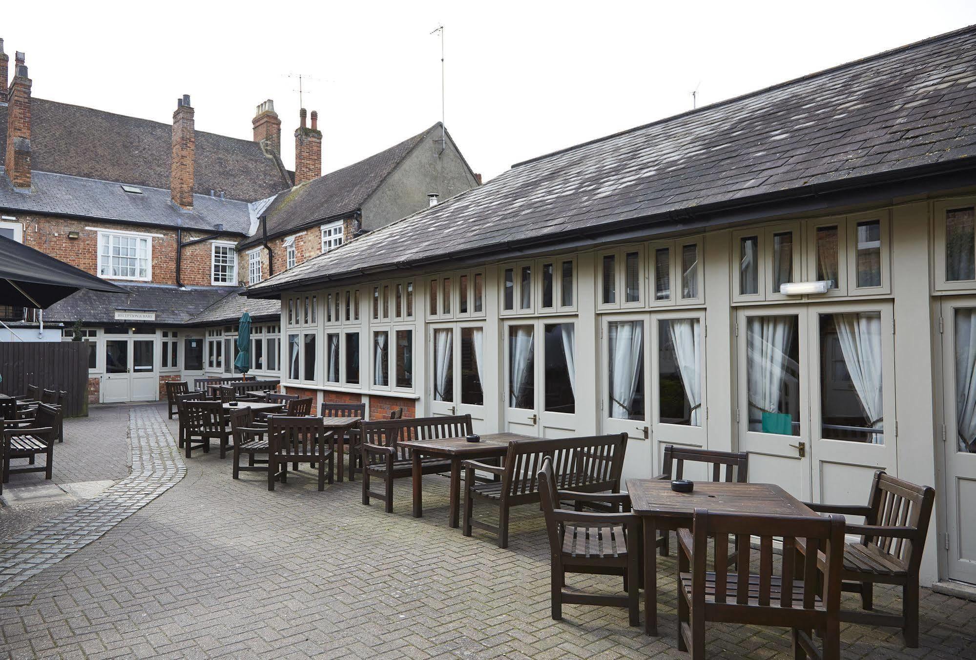 Cock Hotel By Greene King Inns Stony Stratford Zewnętrze zdjęcie